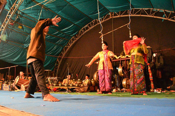 Musik Sandur Madura, Ritme Kehidupan Masyarakat Madura Barat (Ilustrasi)