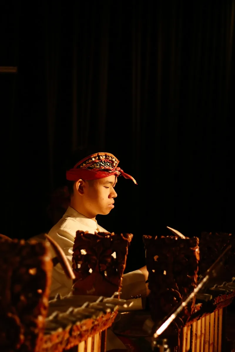 a person in a uniform