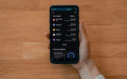 Sejarah dan Perkembangan Lukisan Kaca Cirebon