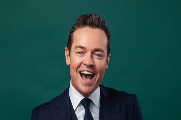 Stephen Mulhern Wife, Partner: Is he Married?