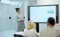 Auztron Bot: The Future of AI-Driven Marketing Automation