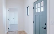 Door Kick Challenge Explained: Risks, Safety Concerns and How Communities Responded