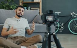 How to Go Viral on TikTok: Content Hooks and Trends