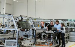 Manufacturing Marketing Strategy: Complete Guide