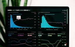 Random Web Page Generator: Framer vs Webflow for Rapid Website Prototyping