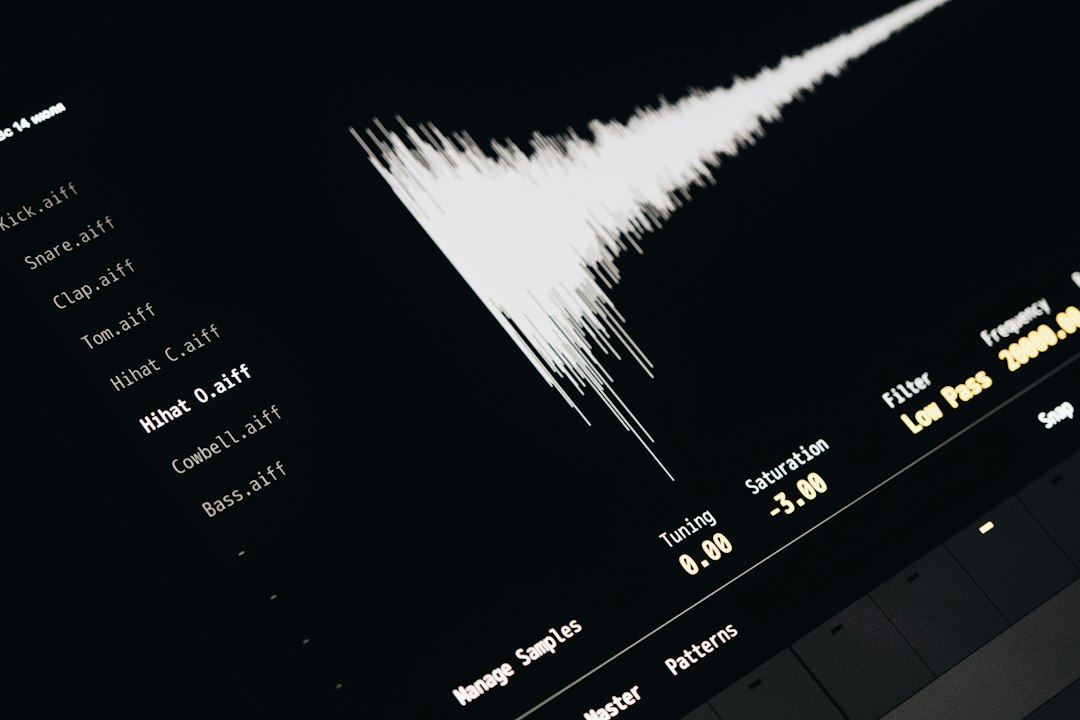 How to Download SoundCloud Audio as WAV: Audacity vs. CloudConvert for High-Quality Sound