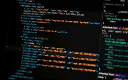 How to Check Linux Kernel Version: uname vs hostnamectl for Linux System Information